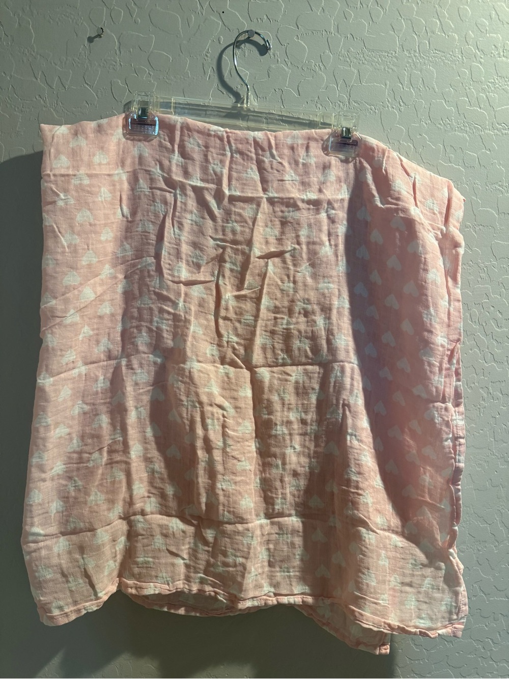 Baby’s Pink with White Heart Blanket